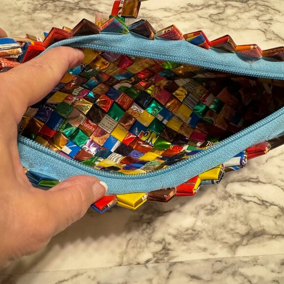 HANDMADE VINTAGE Whimsical Candy Wrapper Shoulder Bag - Picture 7 of 11